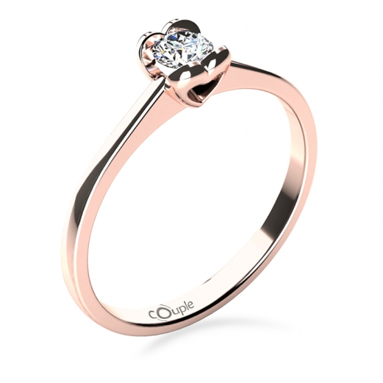 Sophia – zásnubní prsten z růžového zlata s briliantem