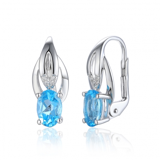 Gems, Diamantové náušnice Marjorie, bílé zlato s brilianty a modrými topazy (blue topazy)