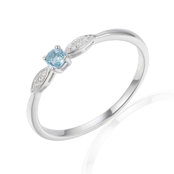 Gems, Jemný zásnubní prsten Hannie, bílé zlato s brilianty a blue topazem