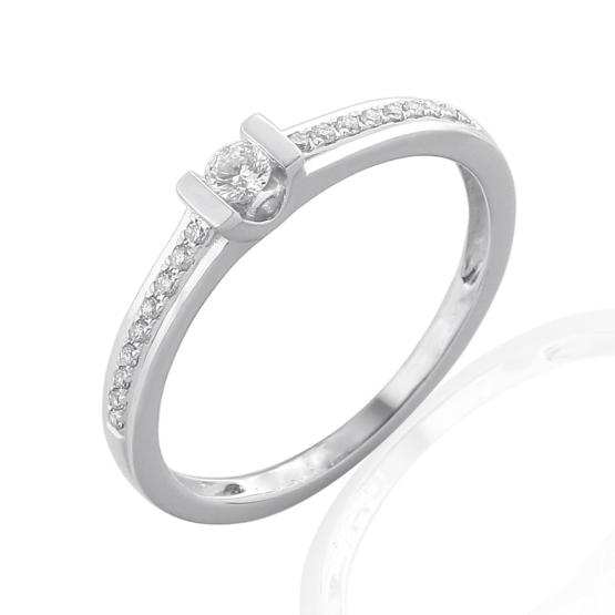Gems, Diamantový prsten Lumera v bílém zlatě s brilianty